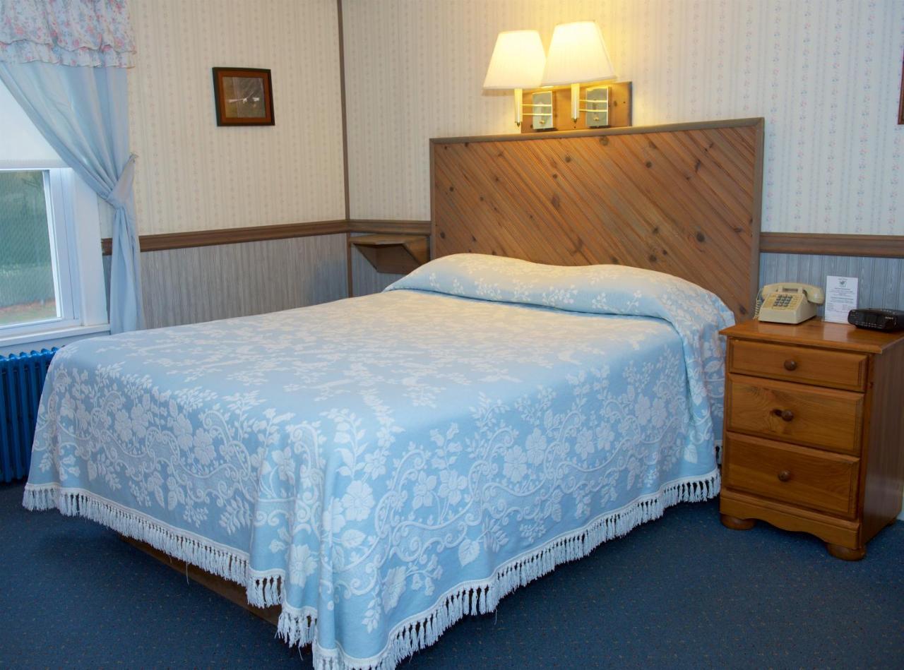Myer Country Motel Milford Kültér fotó